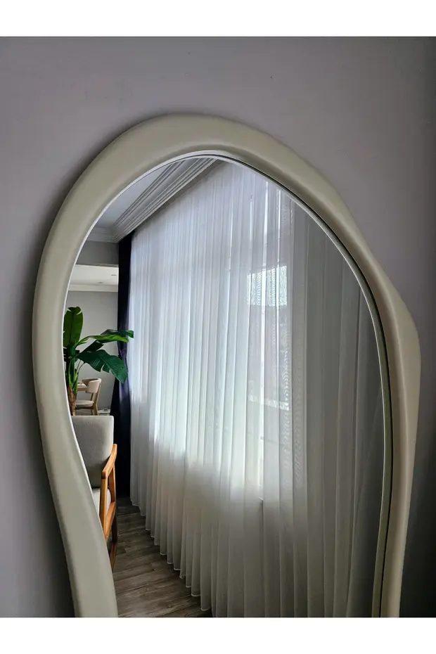 180x80 cm Asimetrik Ayaklı Ayna